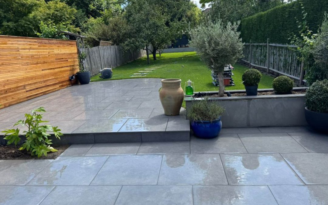 Leaves Should Be Shredded Before Used as Mulch